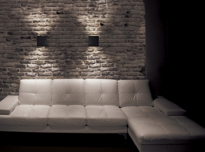 Accent lighting highlight source artwork